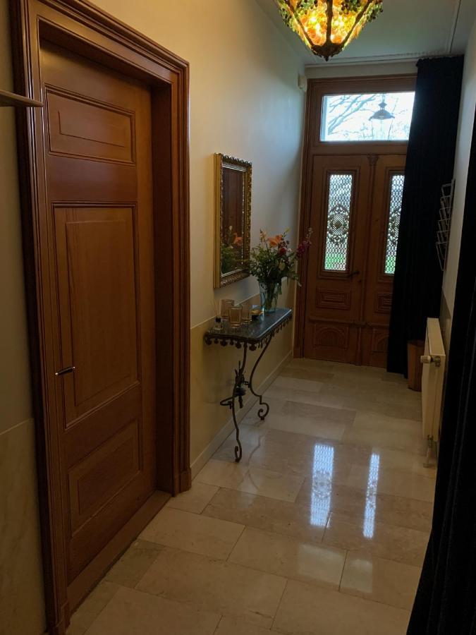 De Pronkkamer Леуварден Екстериор снимка